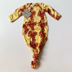 Kate Quinn Organics Baby girl newborn gown 0-3 months